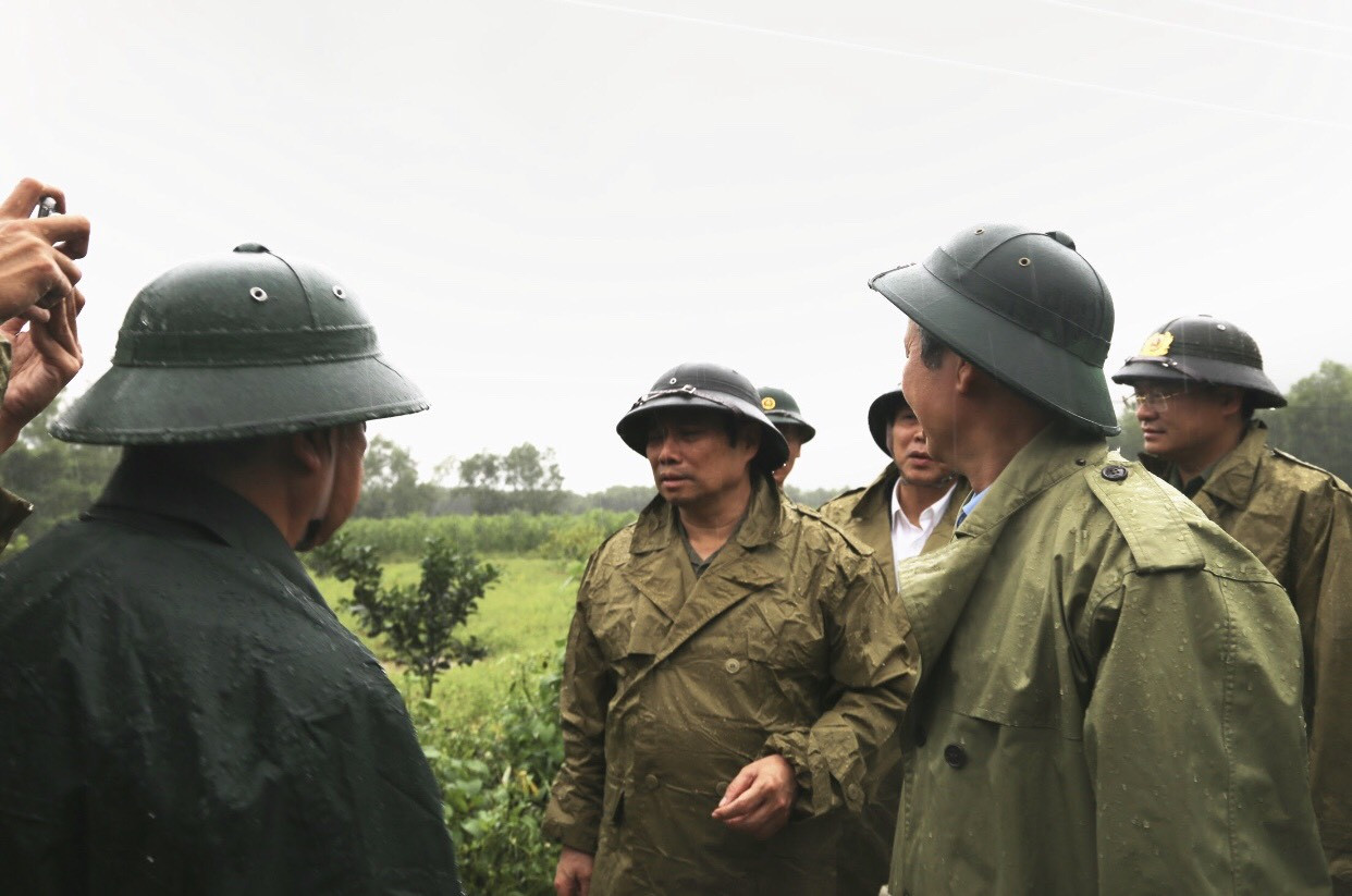 Đồng chí Phạm Minh Chính tới thăm và làm việc tại 3 tỉnh miền Trung ảnh 2