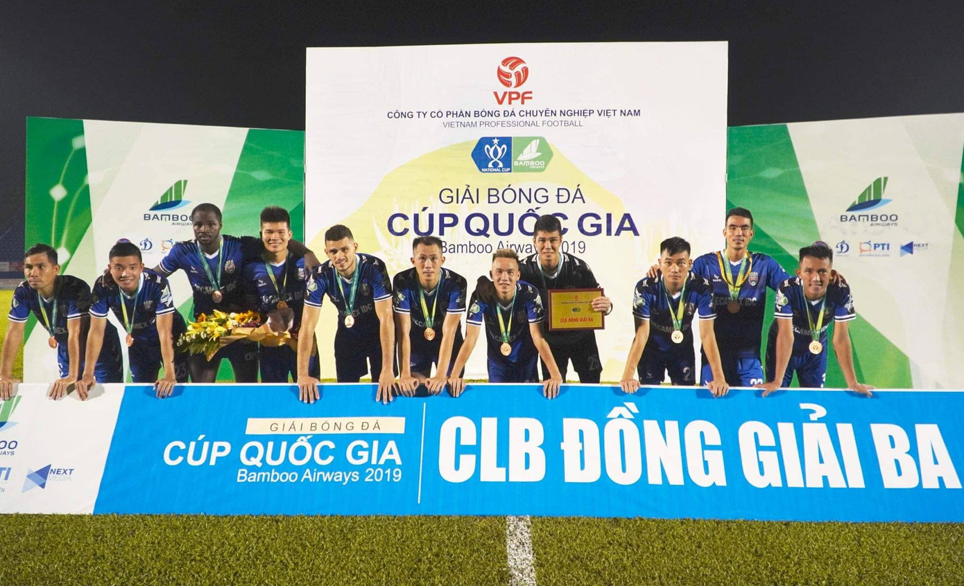 Chung kết cúp Quốc gia 2019: 'Gà nhà đá nhau' ảnh 1