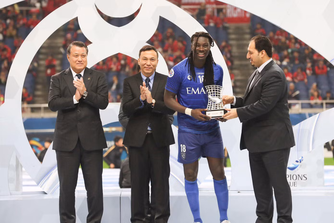Thêm cơ hội cho Việt Nam dự AFC Champion League ảnh 1