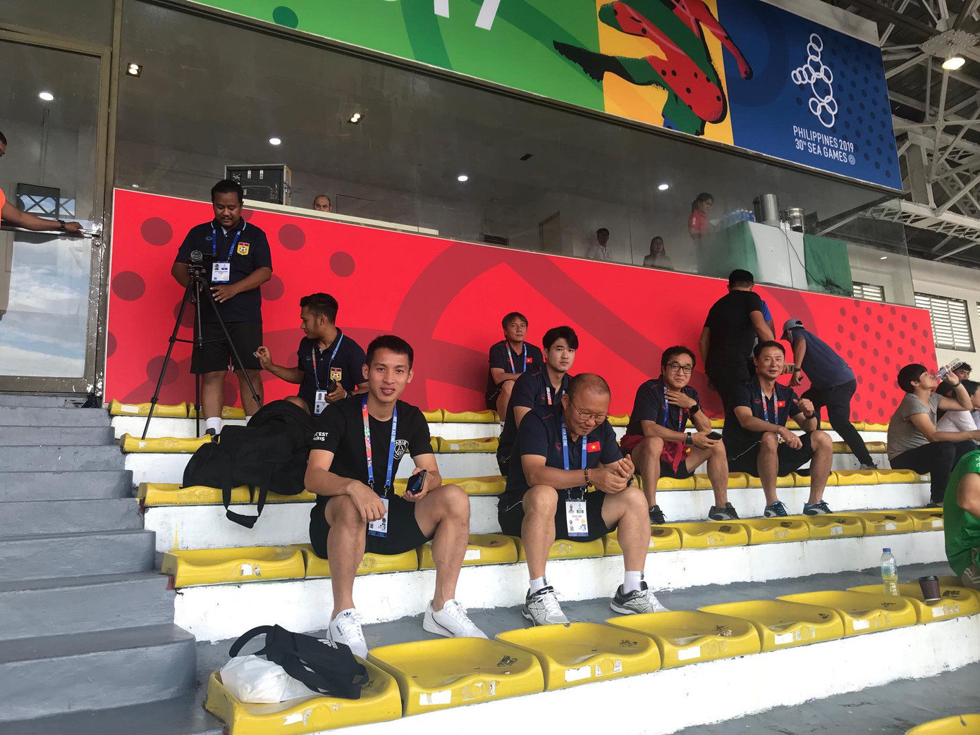 Ông Park đích thân 'do thám', cử người quay hình trận đấu có U22 Thái Lan ảnh 1