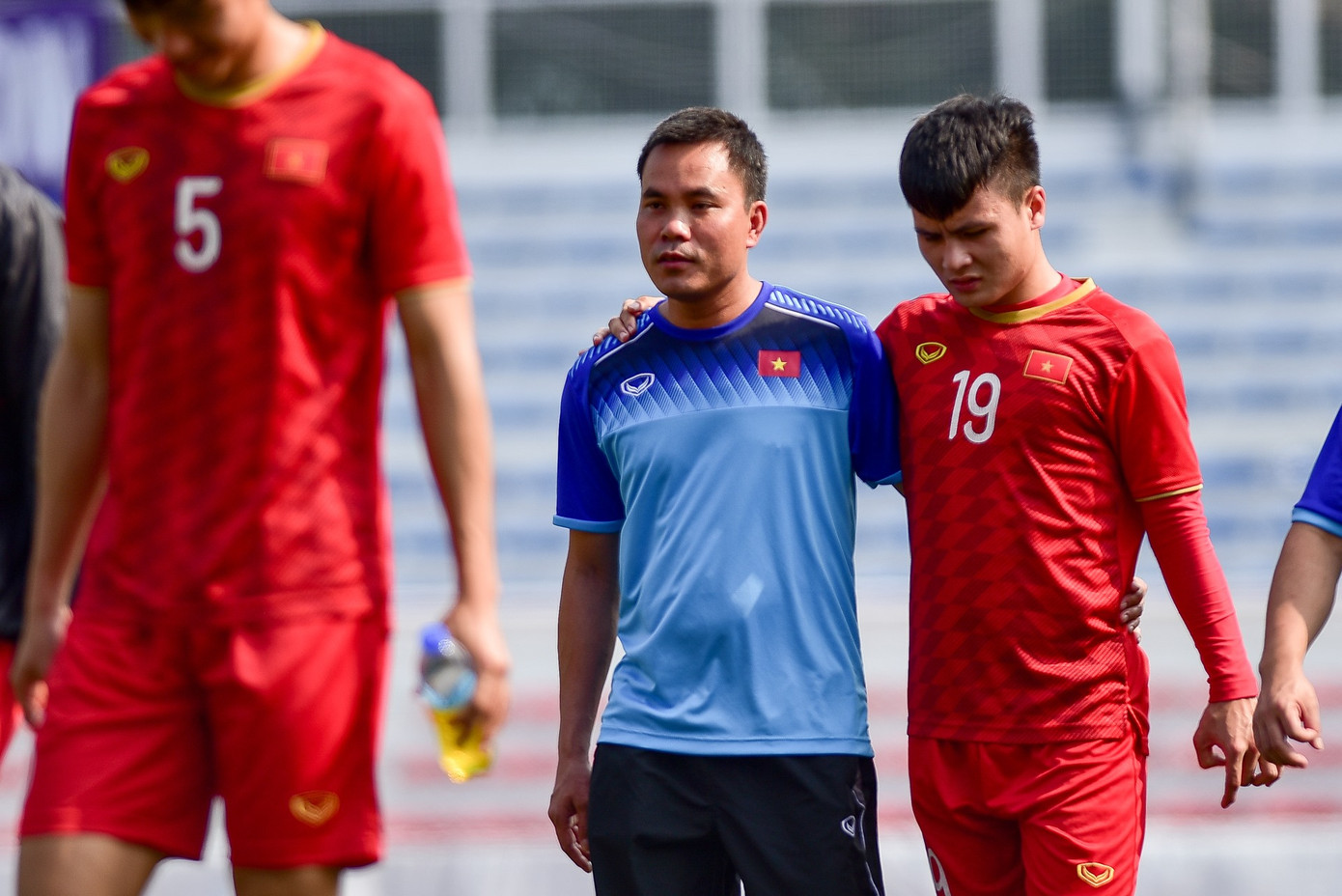 Chính thức: Quang Hải chia tay SEA Games 30 ảnh 1