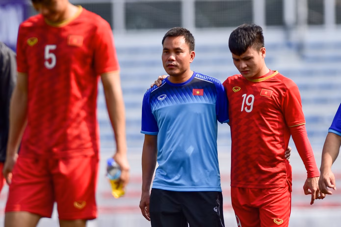 Chính thức: Quang Hải chia tay SEA Games 30 ảnh 1