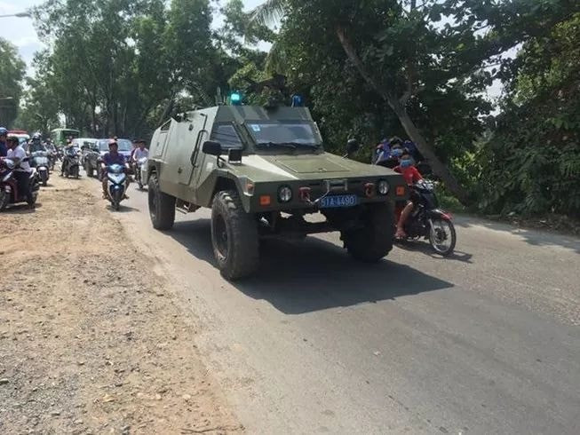 Trắng đêm vây bắt nghi can bắn chết 4 người ở TPHCM ảnh 6