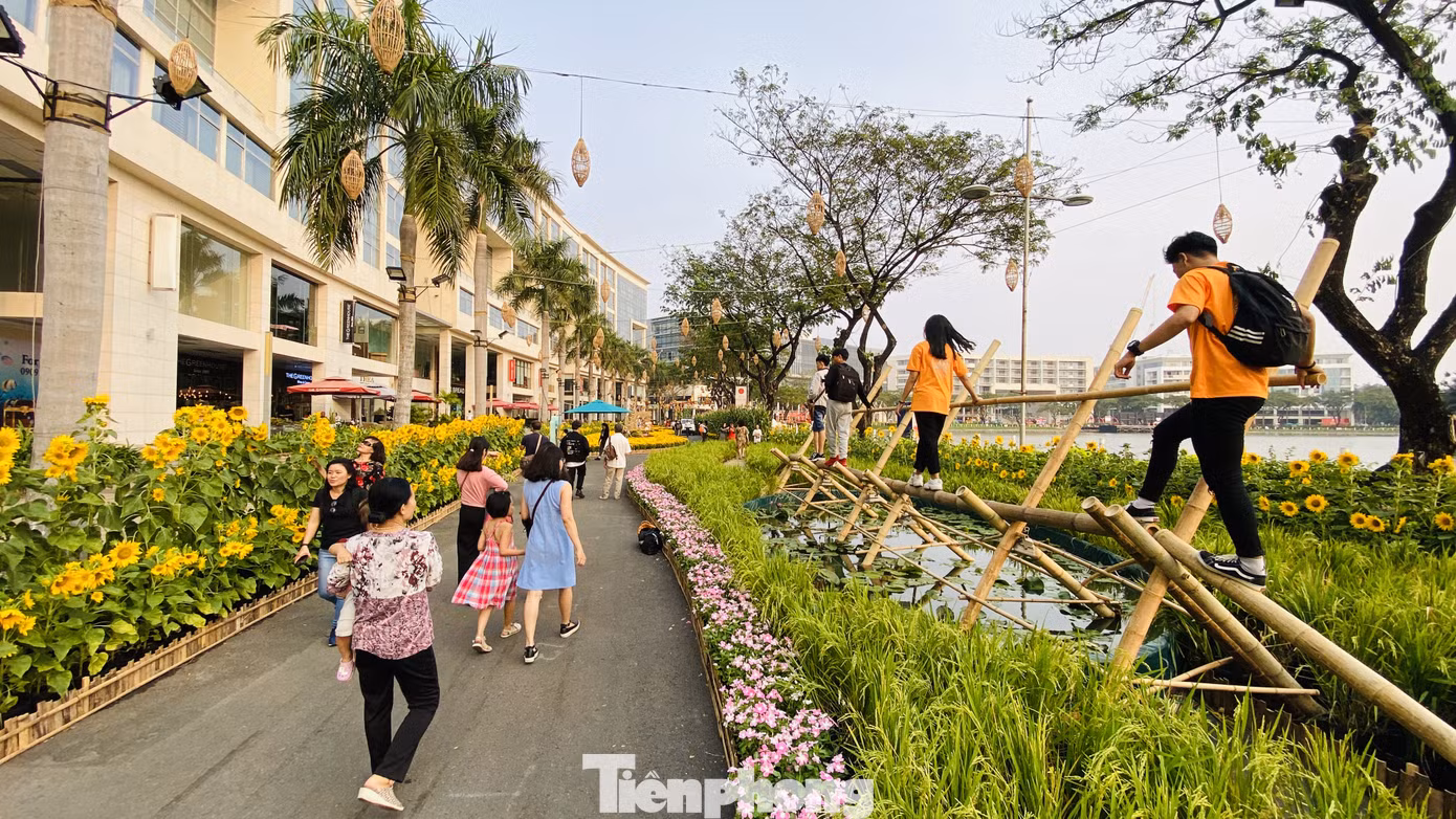 Người Sài Gòn du xuân sớm ảnh 17