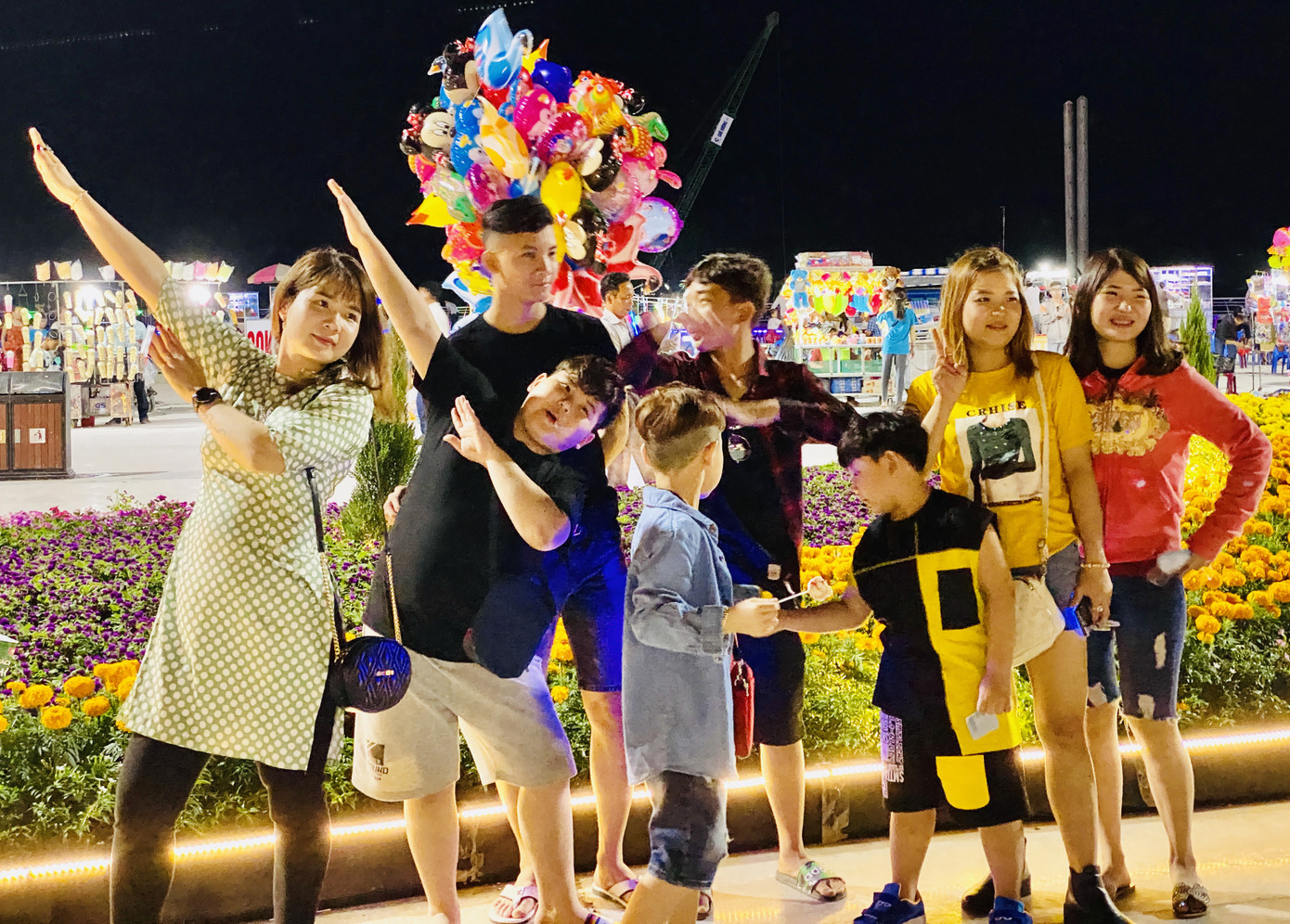 Tận mắt thấy gia đình chuột ở khu lấn biển lớn nhất Việt Nam ảnh 15