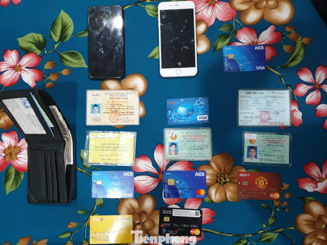 Triệt phá đường dây mua bán phần mềm nghe lén điện thoại di động ảnh 3