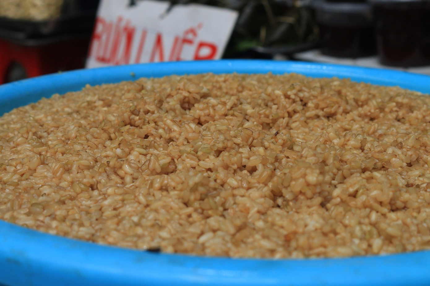 Tất bật chợ sớm sắm Tết Đoan Ngọ ảnh 3