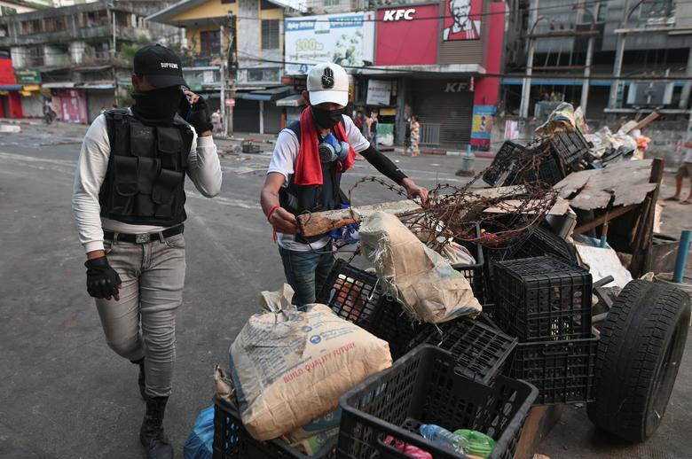 Toàn cảnh ngày biểu tình đẫm máu nhất hậu đảo chính Myanmar ảnh 1