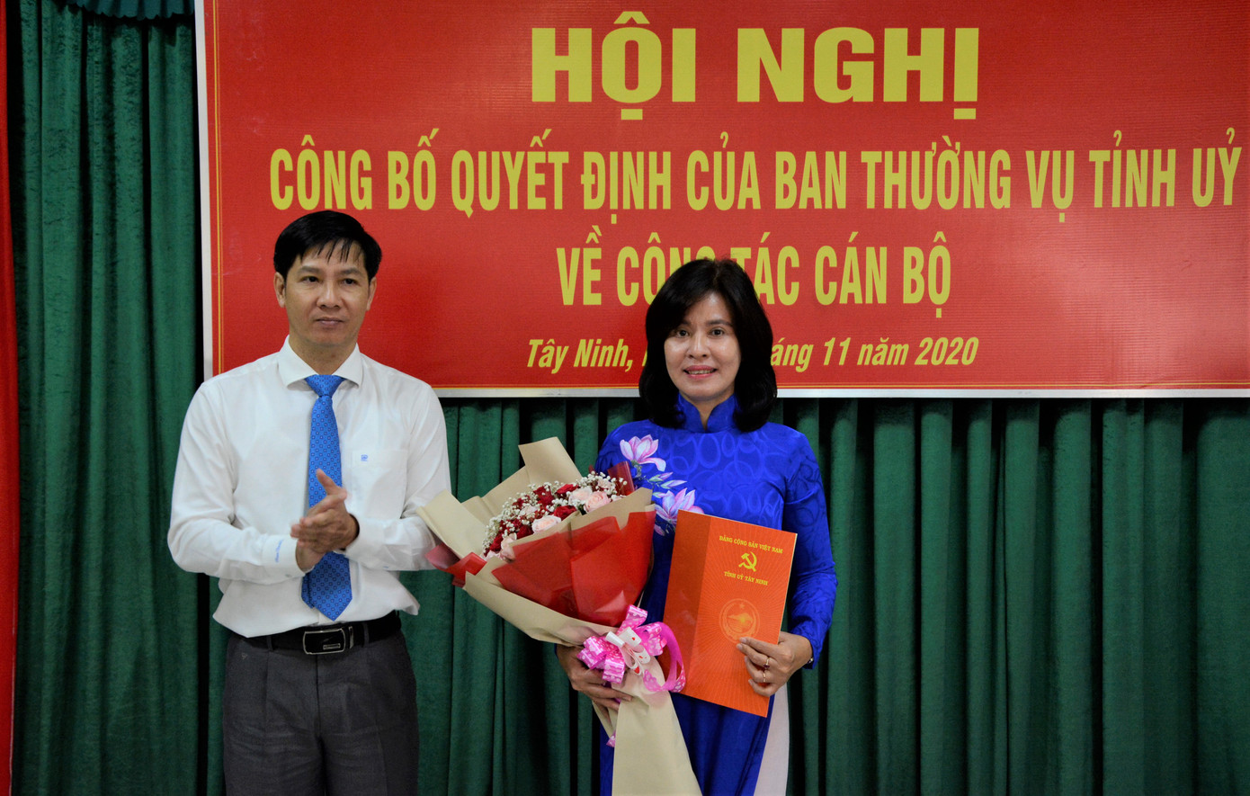 Bà Nguyễn Thị Xuân Hương giữ chức Trưởng Ban Tuyên giáo Tỉnh ủy Tây Ninh ảnh 1