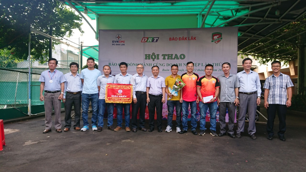 Nhiều hoạt động thể thao chào mừng Ngày Báo chí cách mạng Việt Nam ảnh 1