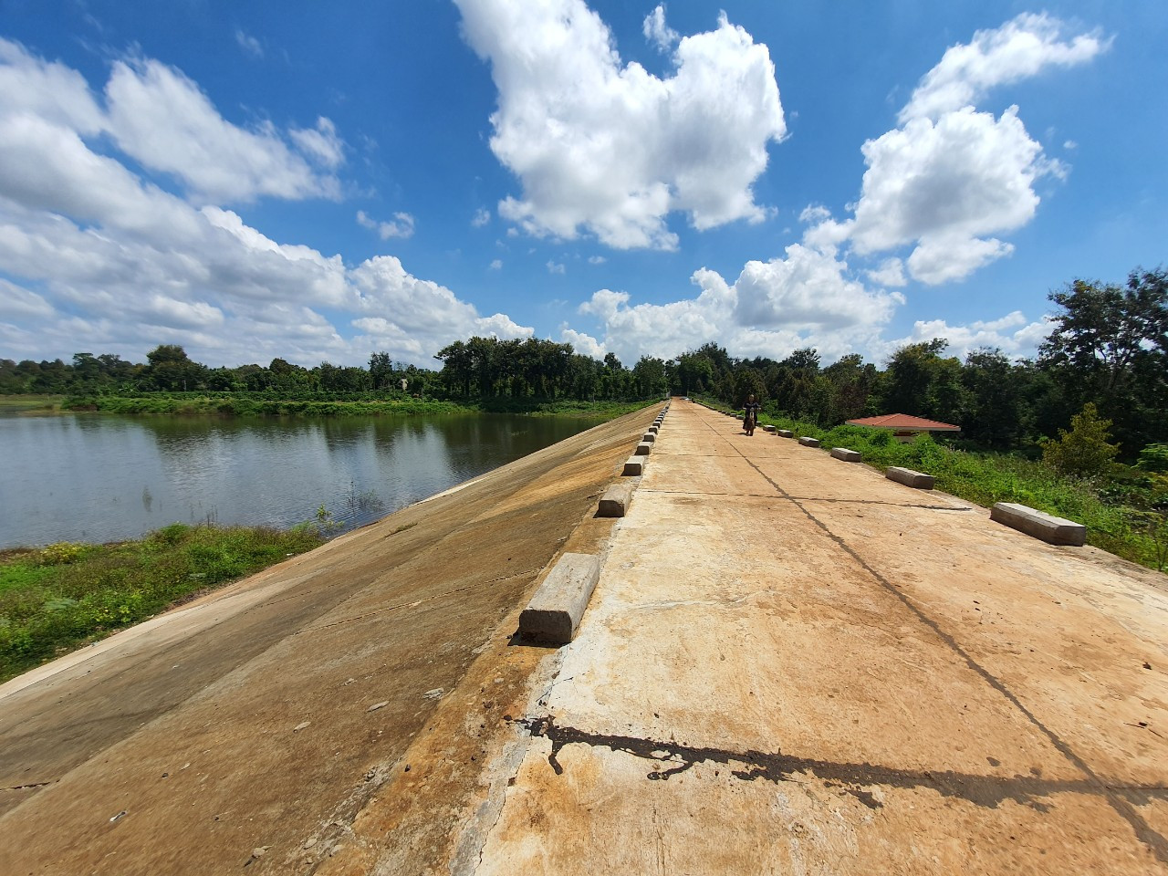 Cận cảnh dự án cải tạo hồ huyện có dấu hiệu lừa dối tỉnh ảnh 3