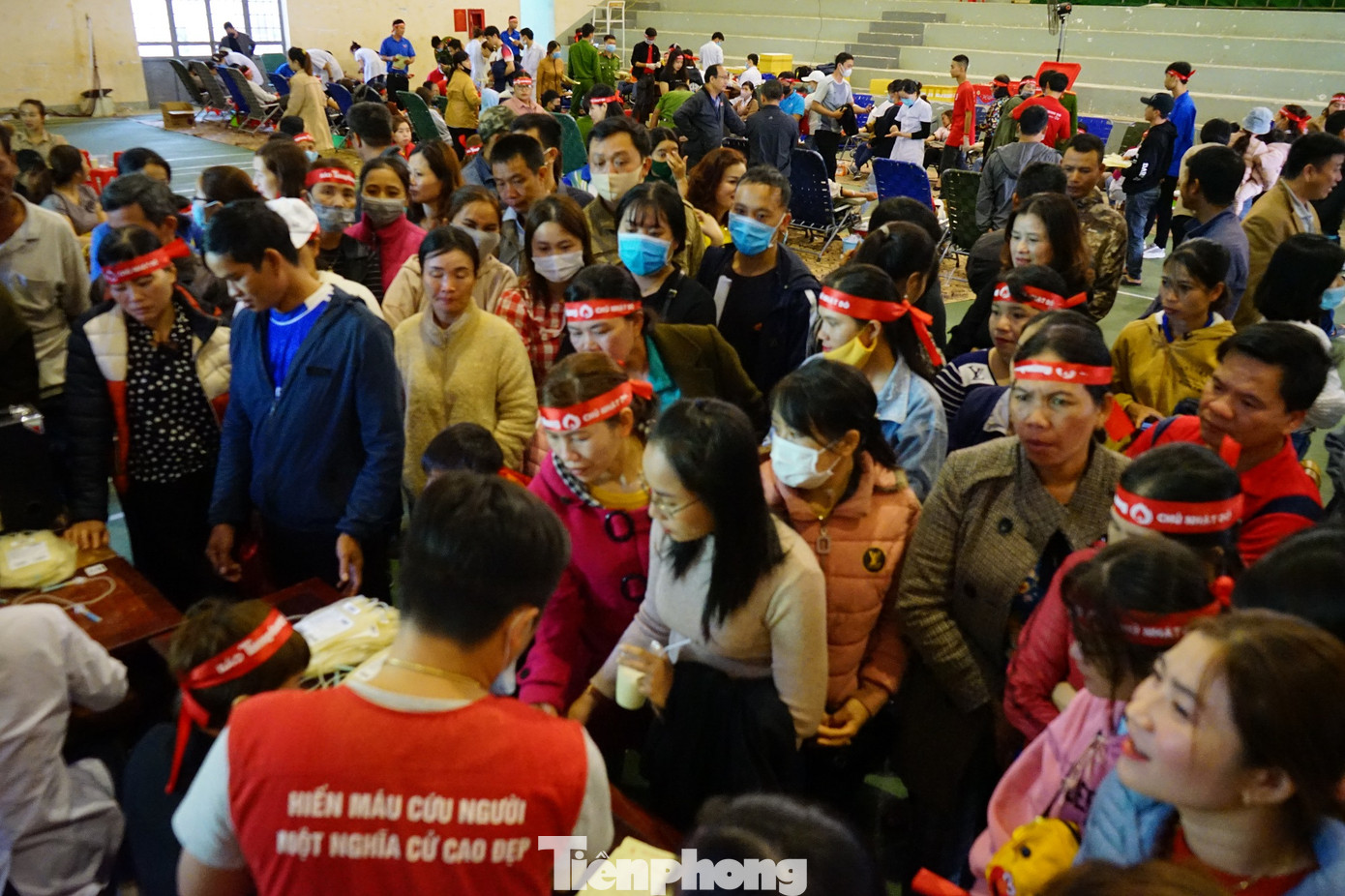 Chủ nhật Đỏ ở Tây Nguyên: Đến hiến máu sớm để kịp về làm lễ ăn hỏi ảnh 12