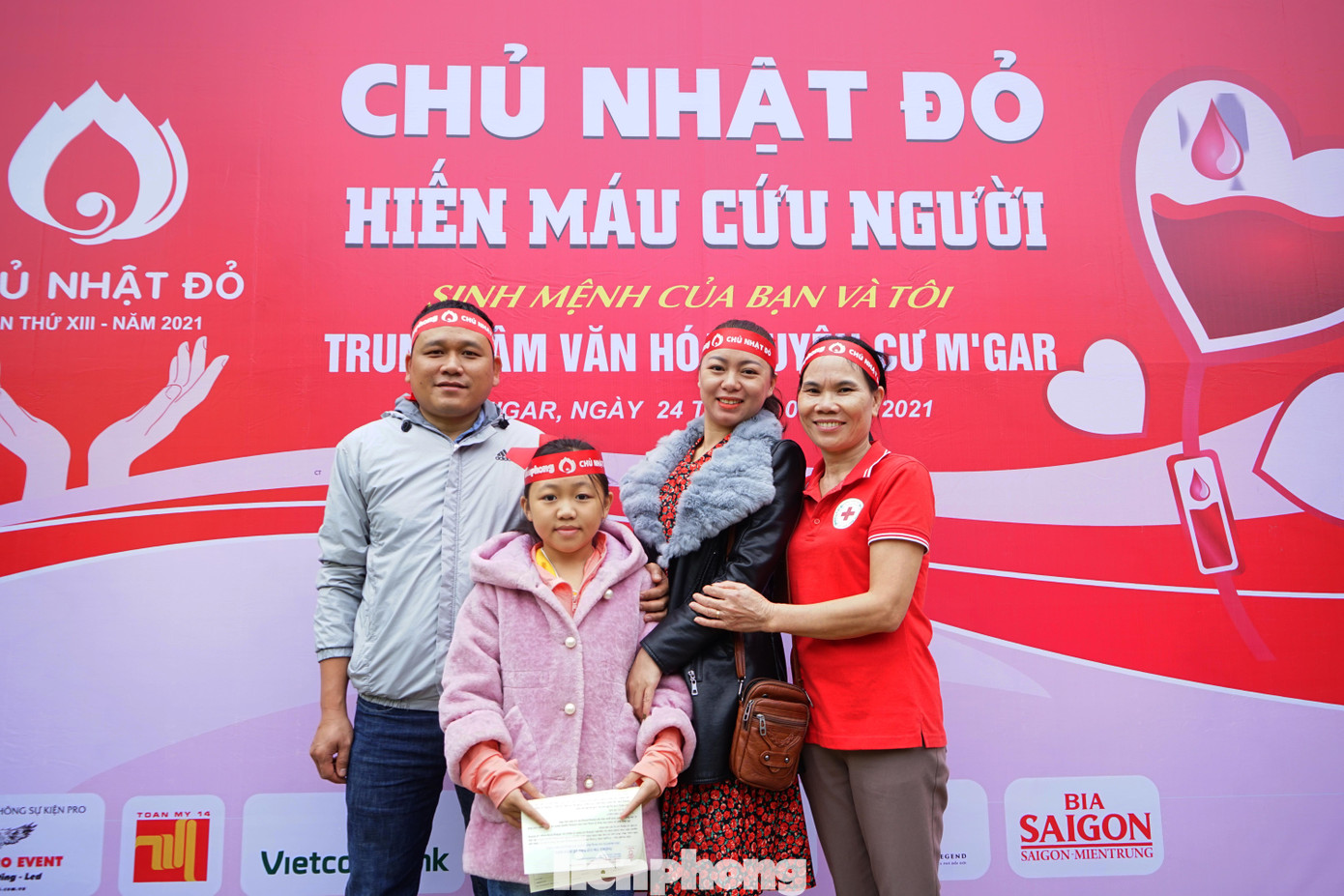 Chủ nhật Đỏ ở Tây Nguyên: Đến hiến máu sớm để kịp về làm lễ ăn hỏi ảnh 6