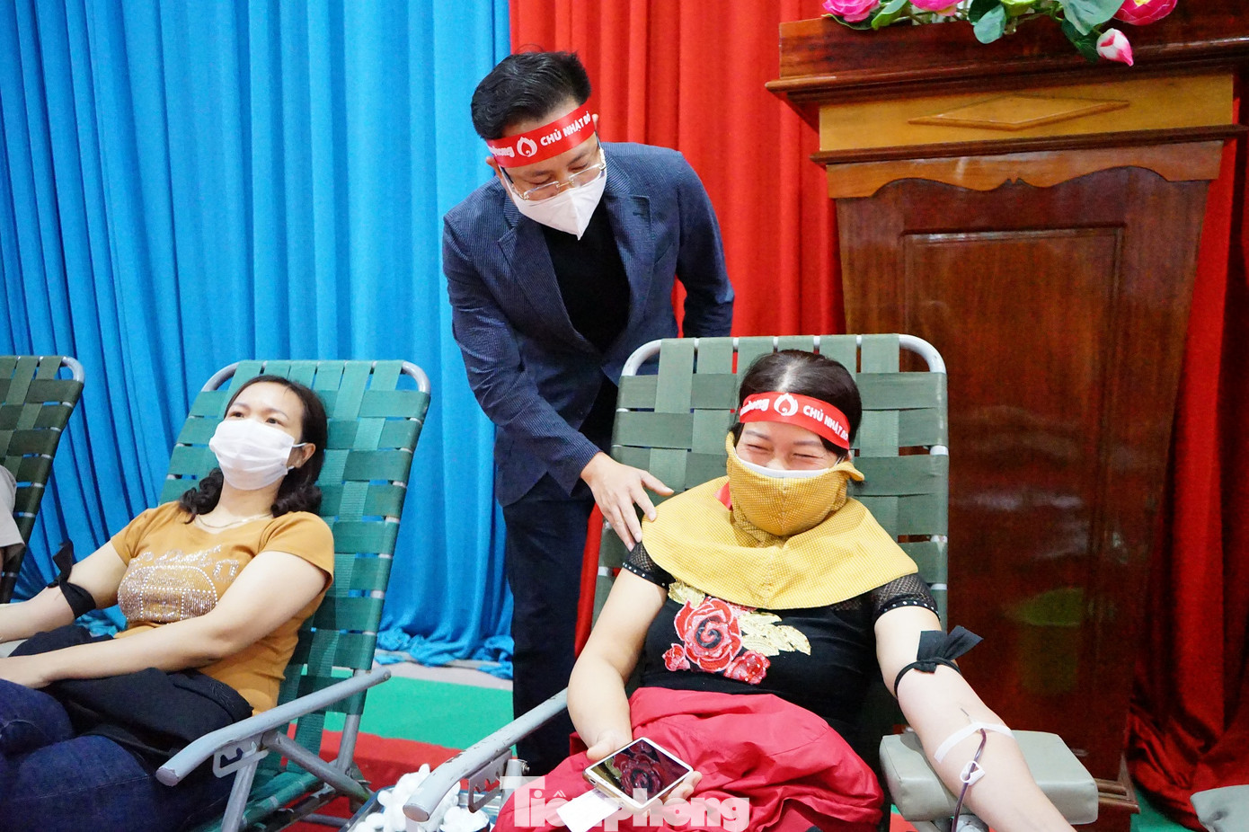 Chủ nhật Đỏ ở Tây Nguyên: Dậy từ 3h sáng đi hiến máu ảnh 1