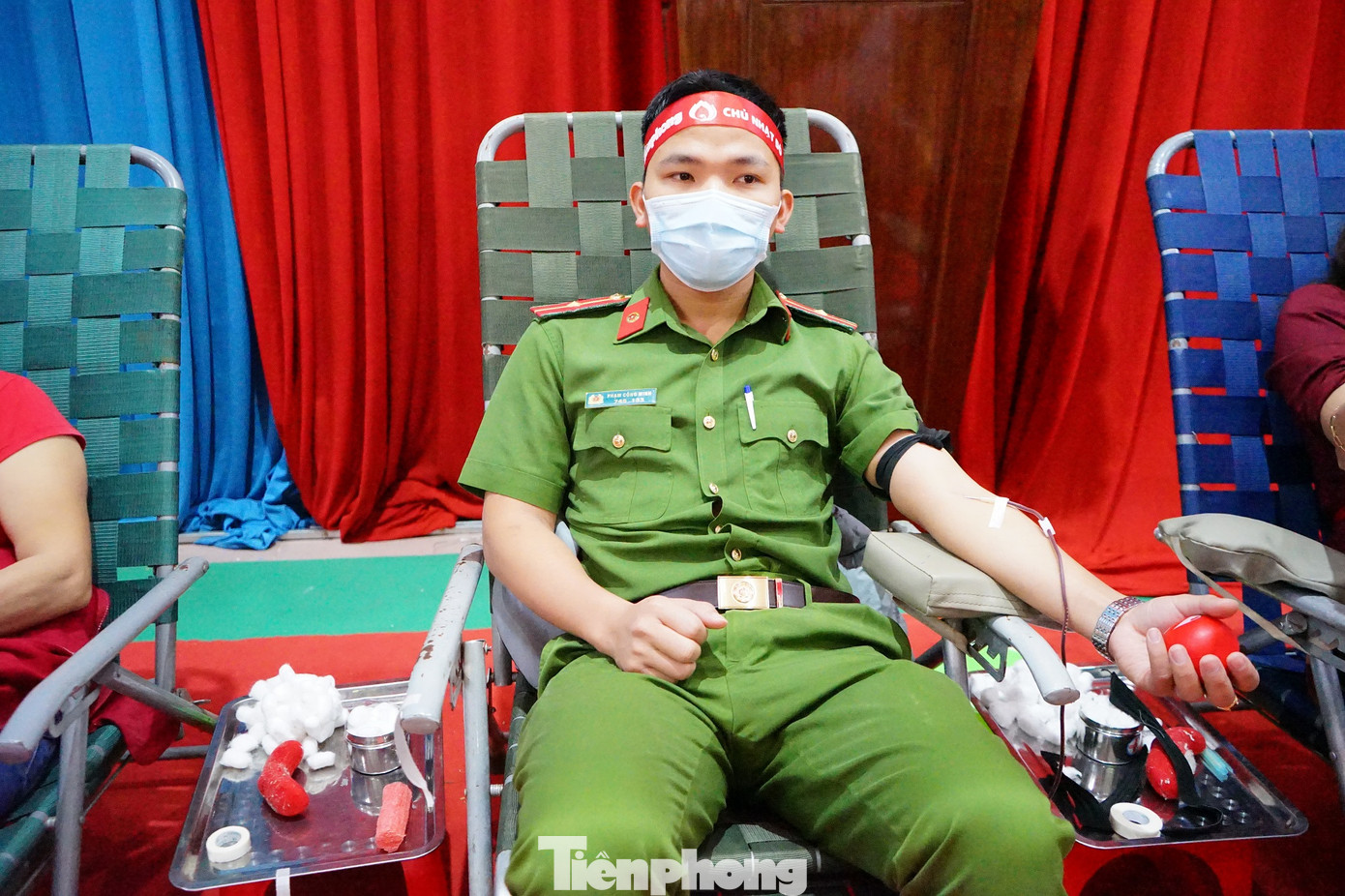 Chủ nhật Đỏ ở Tây Nguyên: Dậy từ 3h sáng đi hiến máu ảnh 4