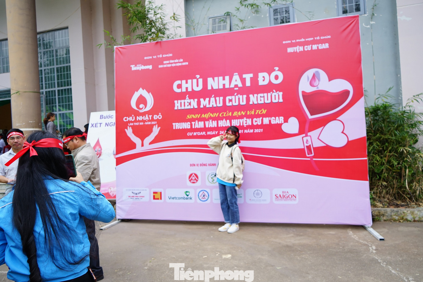 Chủ nhật Đỏ ở Tây Nguyên: Đến hiến máu sớm để kịp về làm lễ ăn hỏi ảnh 24