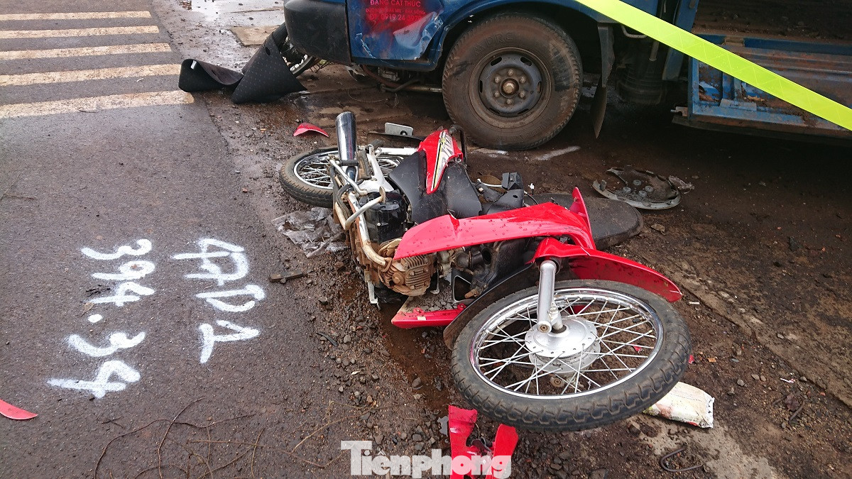 Khiếp đảm hiện trường vụ tai nạn 10 người thương vong ảnh 3