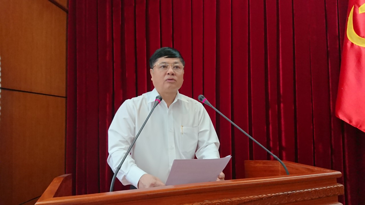 Đắk Lắk: Đại hội hạn chế tối đa nhận hoa tươi ảnh 1