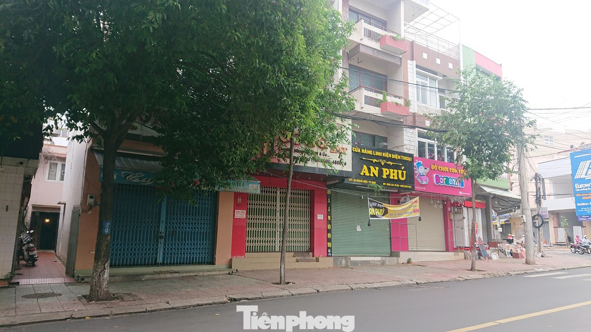 TP Buôn Ma Thuột: Hàng quán đóng cửa sau 'lệnh' cách ly xã hội ảnh 3