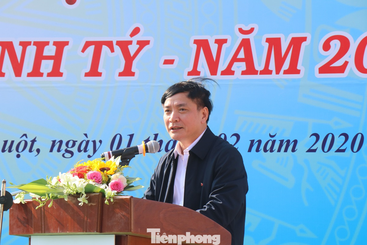 Tuổi trẻ là hạt nhân đi đầu làm cho thành phố xanh-sạch-đẹp hơn ảnh 2