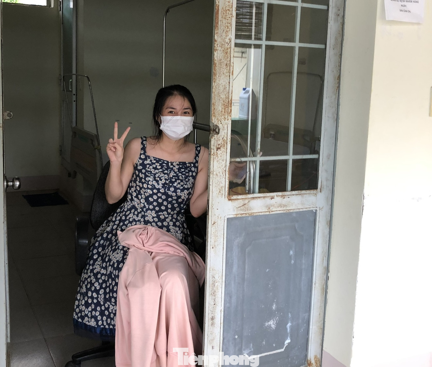 Chùm ảnh mới nhất về bệnh nhân COVID-19 đầu tiên và bác sỹ điều trị ở Đắk Lắk ảnh 10