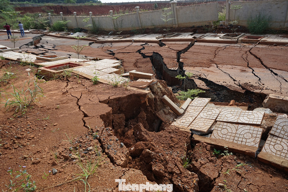 Hãi hùng dự án 'nghìn tỷ' sụt lún, nguy cơ trôi cả công trình ảnh 1