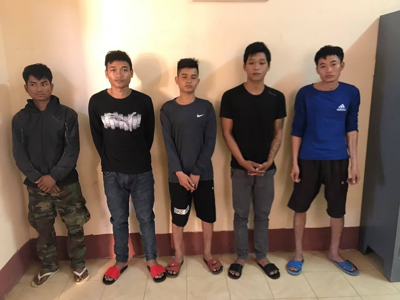 Khởi tố đối tượng chém cán bộ kiểm lâm vườn quốc gia Yok Đôn đứt gân tay ảnh 1