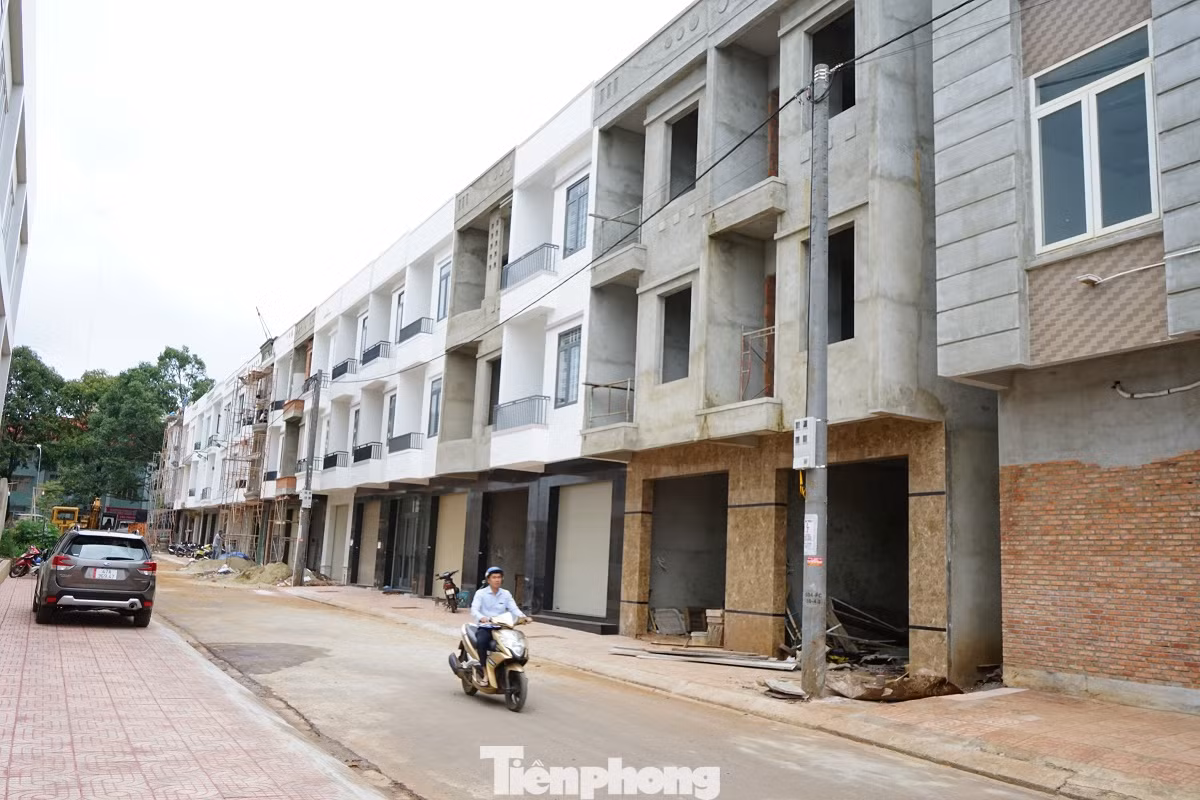 Xẻ 'đất vàng' làm nhà trái phép: Chủ tịch tỉnh Đắk Lắk chỉ đạo 'nóng' ảnh 3
