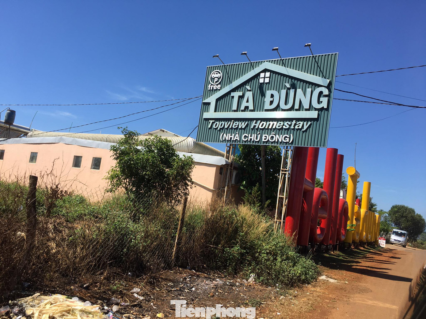 Những nhát chém bức hại 'vịnh Hạ Long trên núi' ảnh 4