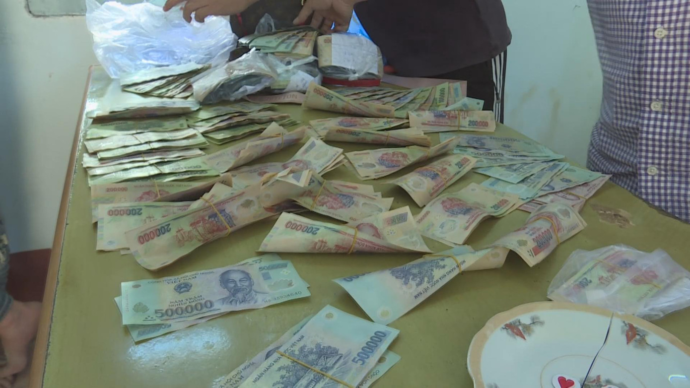 Bắt nhóm đối tượng đánh bạc, thu giữ hơn 150 triệu đồng ảnh 1