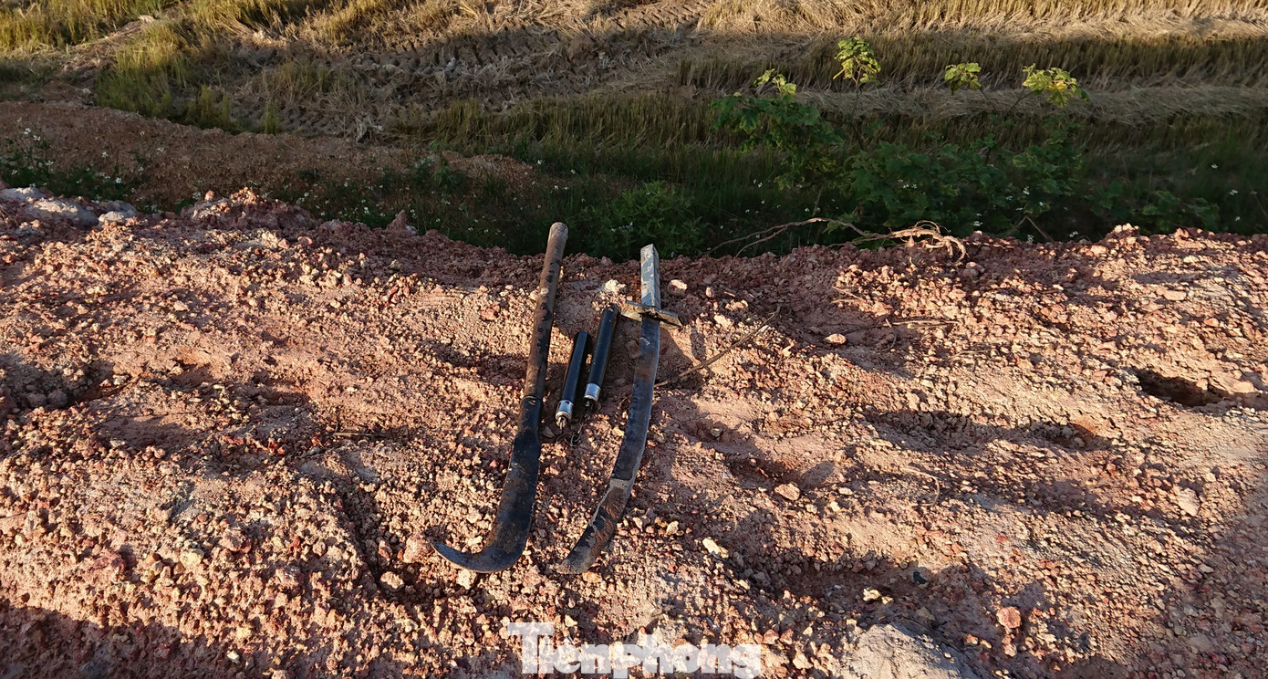 Vừa tố cáo cán bộ địa chính nhận hối lộ, một người dân bị đánh rách mặt ảnh 4