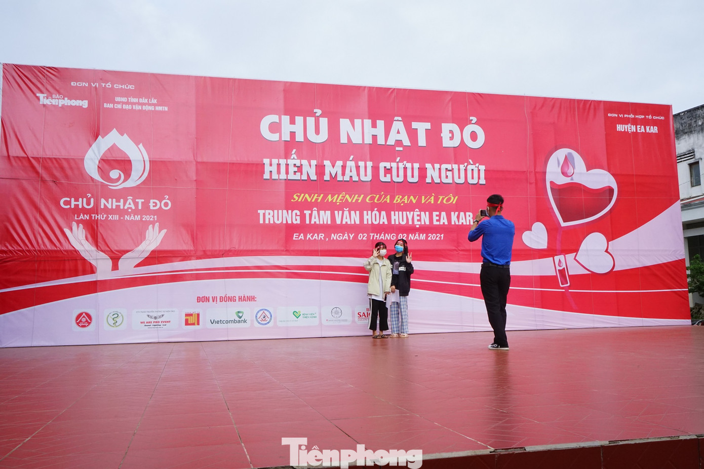 Chủ nhật Đỏ ở Tây Nguyên: Dậy từ 3h sáng đi hiến máu ảnh 12