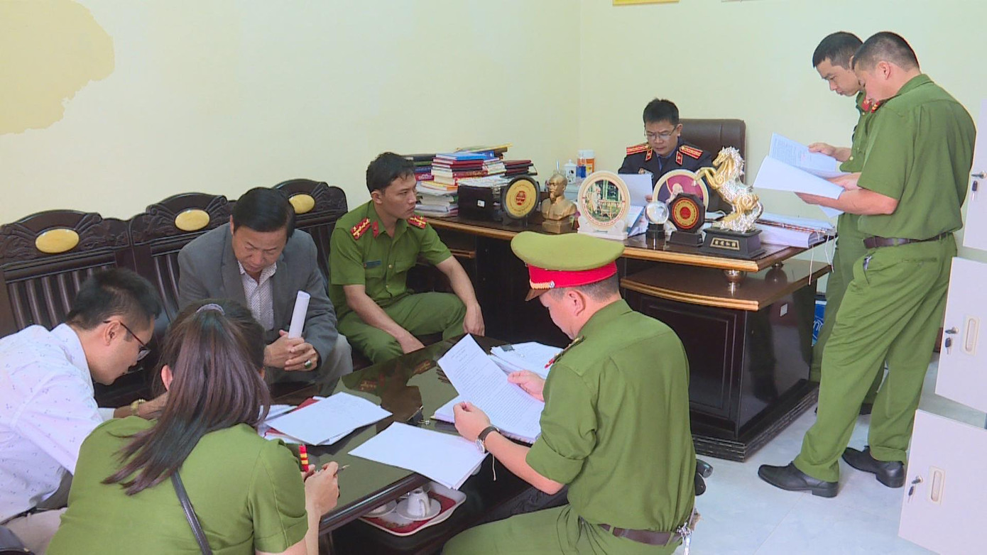 Tin mới vụ dàn lãnh đạo công ty lâm nghiệp 'xộ khám' vì mất rừng ảnh 1