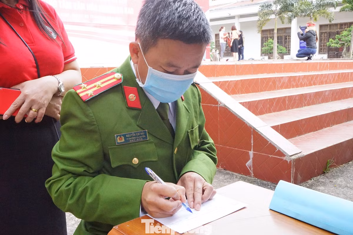Chủ nhật Đỏ ở Tây Nguyên: Dậy từ 3h sáng đi hiến máu ảnh 5