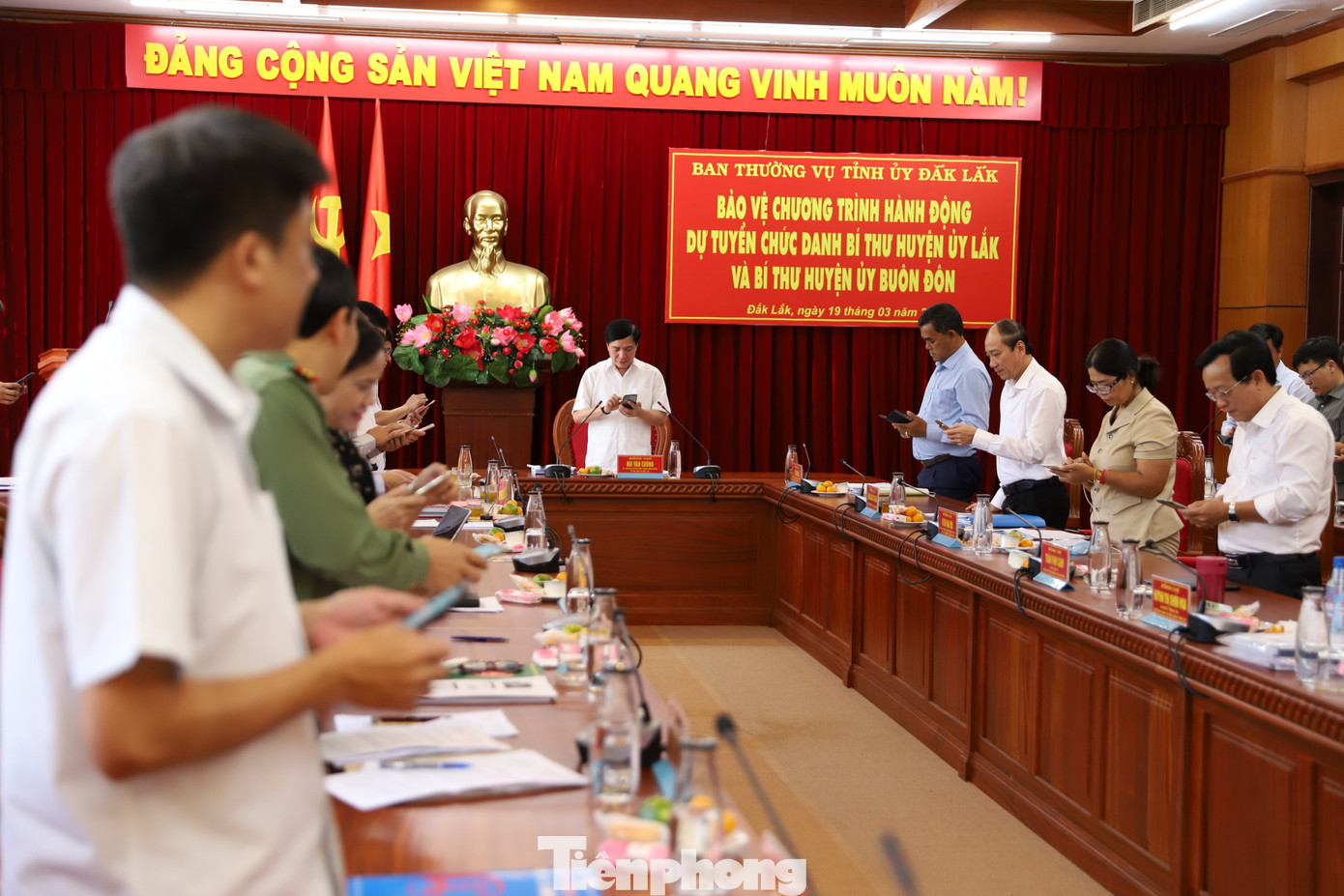 Chọn ai trúng tuyển làm bí thư 2 huyện ở Đắk Lắk? ảnh 4