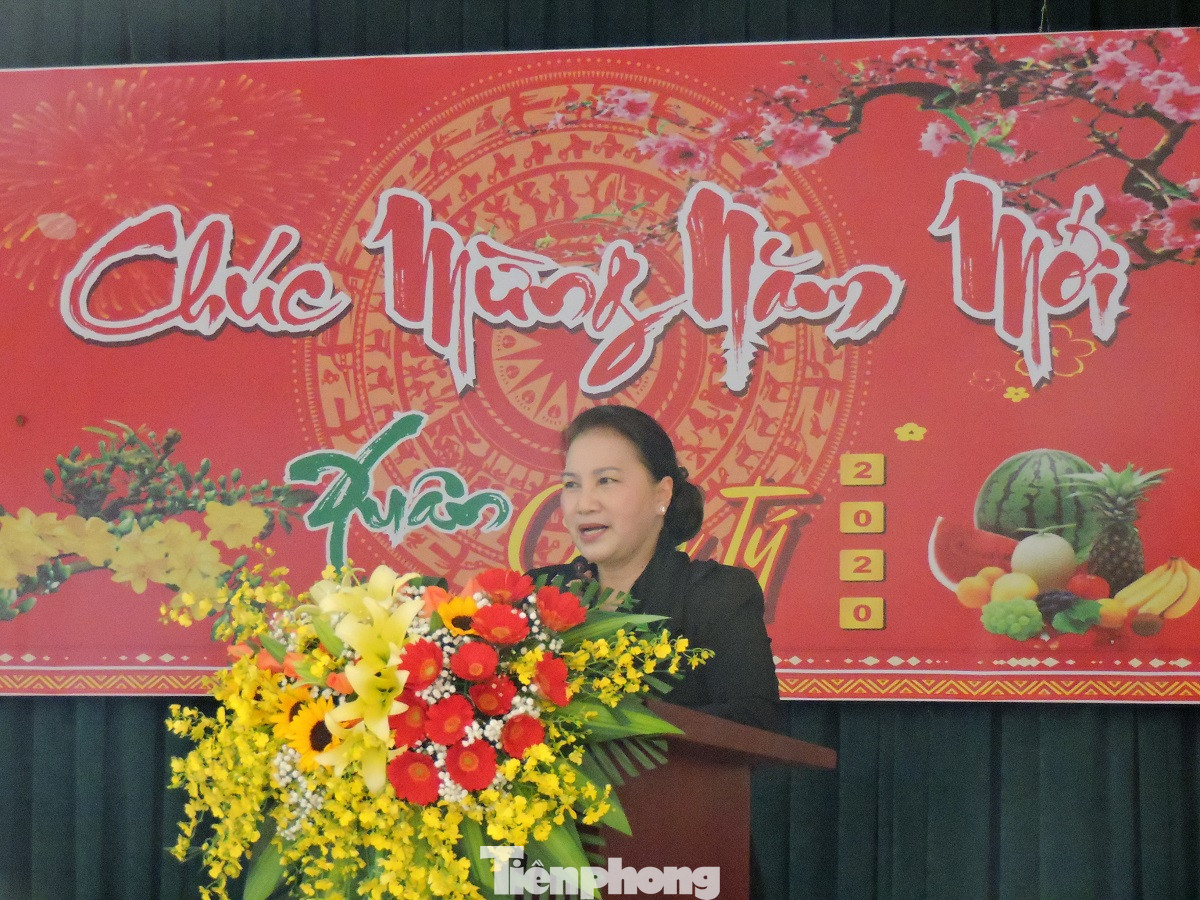 Chủ tịch Quốc hội chúc Tết Bộ đội Biên phòng tỉnh Đắk Lắk ảnh 2