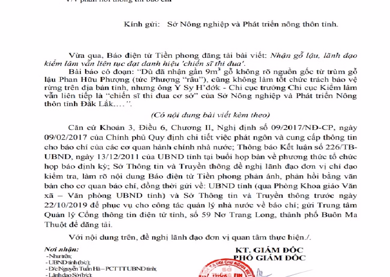 Vụ nhận gỗ lậu, liên tiếp được tặng 'chiến sĩ thi đua': Yêu cầu kiểm tra làm rõ ảnh 1