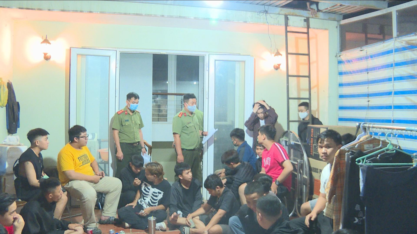 Đắk Lắk: 33 thanh niên 'cày game' xuyên đêm ảnh 1