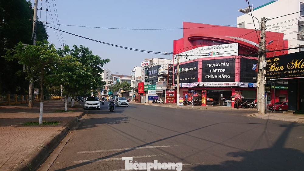 Hàng loạt quán xá ở Buôn Ma Thuột đóng cửa phòng chống dịch COVID-19 ảnh 16