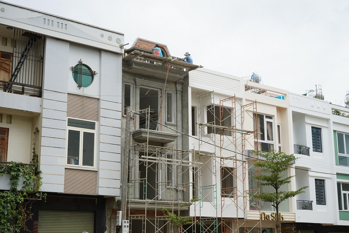 Xẻ 'đất vàng' làm nhà trái phép ở Đắk Lắk: Bất lực hay bao che? ảnh 1