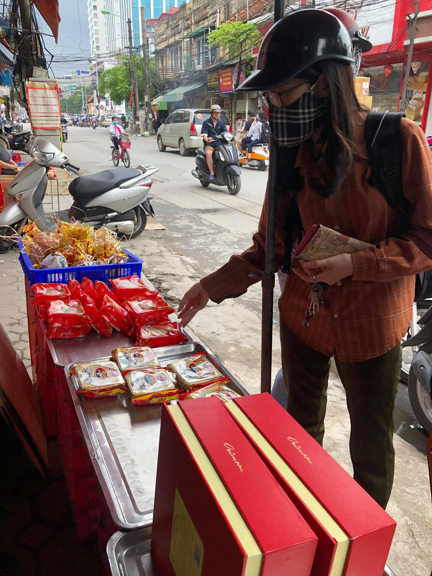 Sôi động thị trường bánh Trung thu 'hậu' Rằm tháng 8 ảnh 11