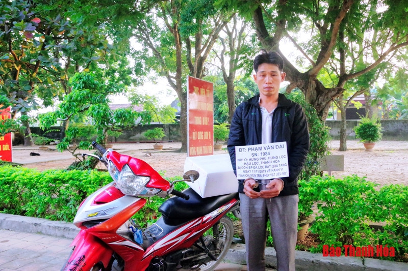 Đối tượng vận chuyển 1.000 kíp nổ trái phép bị bắt giữ ảnh 1