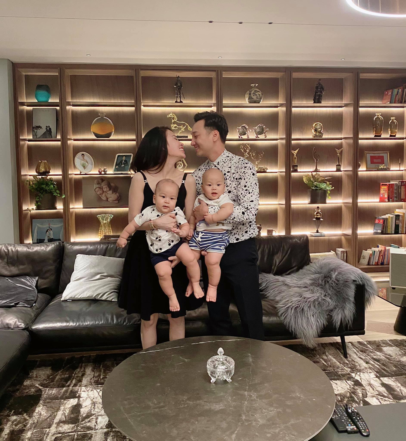 Thành Trung xúc động chia sẻ về con gái riêng và hai bé trai song sinh ảnh 5