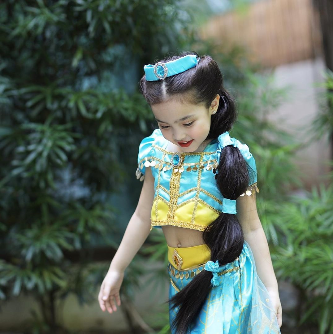 Con gái ‘mỹ nhân đẹp nhất Philippines’ hóa công chúa Jasmine, dự sẽ ‘soán ngôi’ mẹ ảnh 1