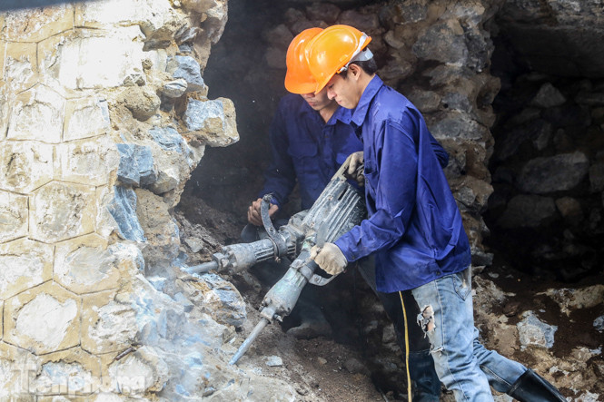 Hà Nội: Tiến hành thi công đục thông 5 vòm cầu Phùng Hưng ảnh 3