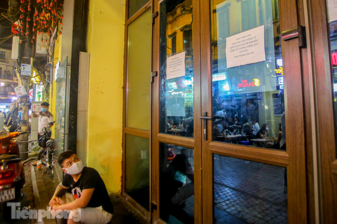 Hà Nội: Quán bar, quán vỉa hè dừng hoạt động lần 2 vì COVID-19 ảnh 5