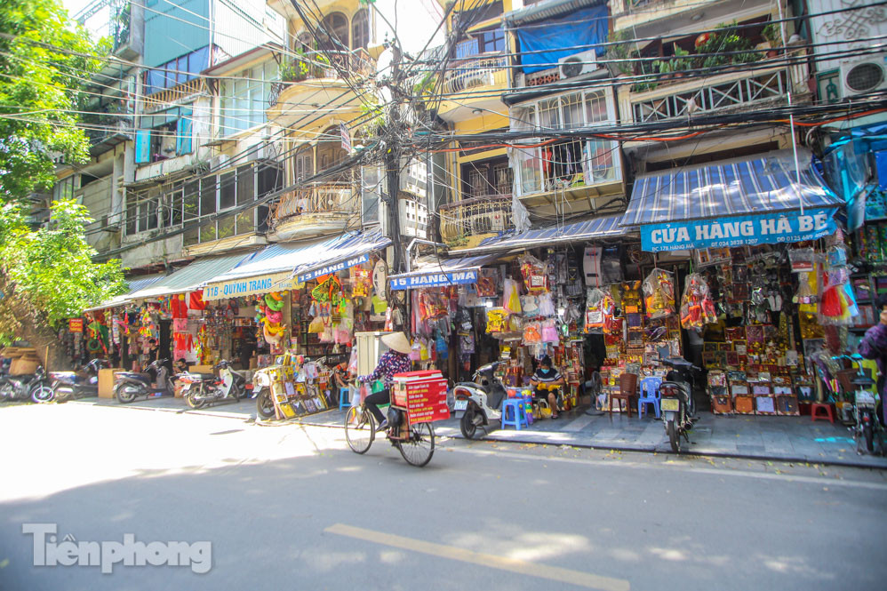 Sát lễ Vu Lan, thị trường dành cho 'cõi âm' cũng ế ẩm vì COVID-19 ảnh 1