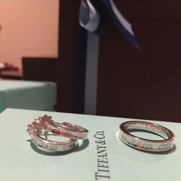 Sự thật đằng sau những bức ảnh giàu có, sang chảnh trên mạng xã hội: Cười ra nước mắt ảnh 6