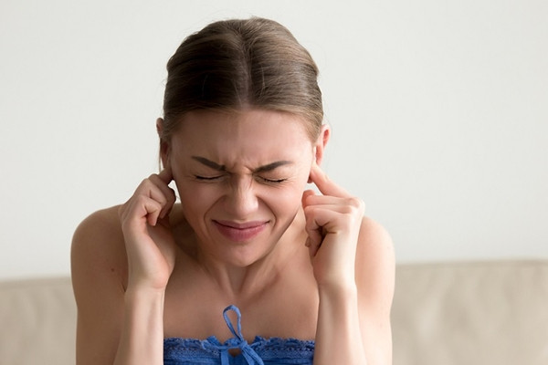 Ai cũng có điều gì đó khó chịu. Nếu bạn yêu khu vườn, hãy học cách yêu cả lá cỏ ảnh 1