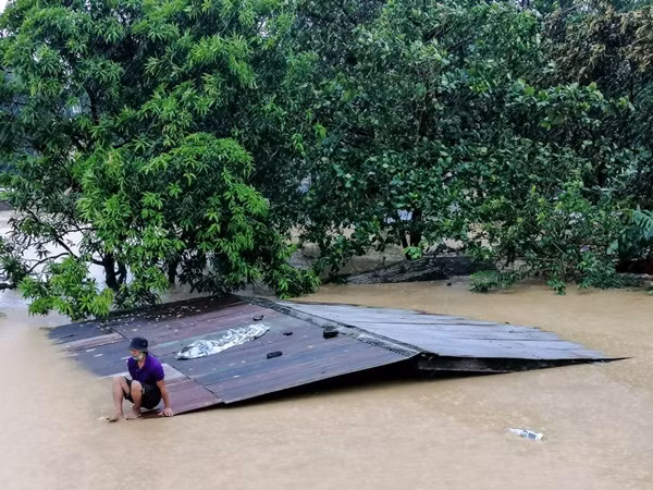 Philippines sau bão Vamco (cơn bão số 13): Nhiều người thiệt mạng hơn cả sau siêu bão Goni ảnh 1